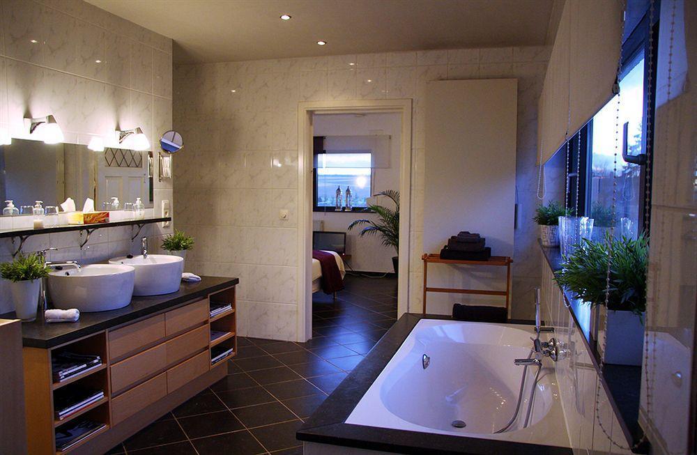 רימסט B&B Montenakerhof מראה חיצוני תמונה