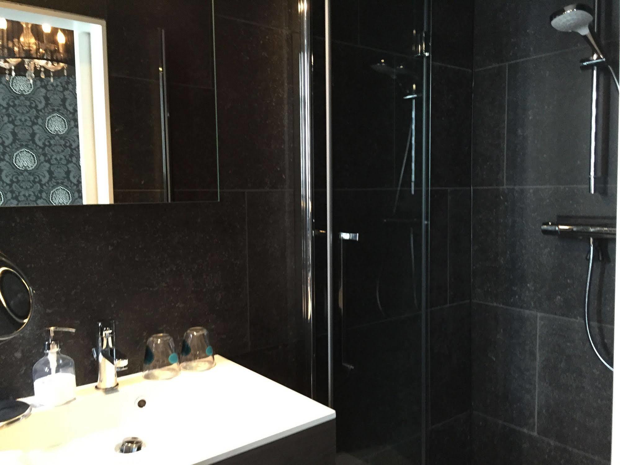 רימסט B&B Montenakerhof מראה חיצוני תמונה