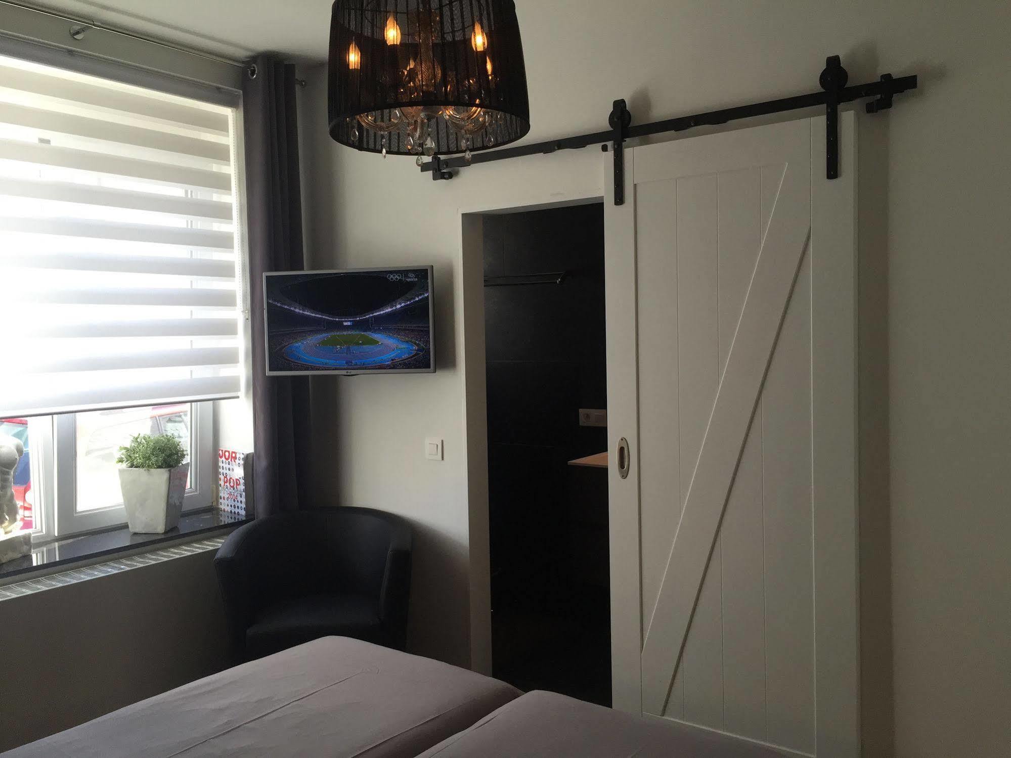 רימסט B&B Montenakerhof מראה חיצוני תמונה